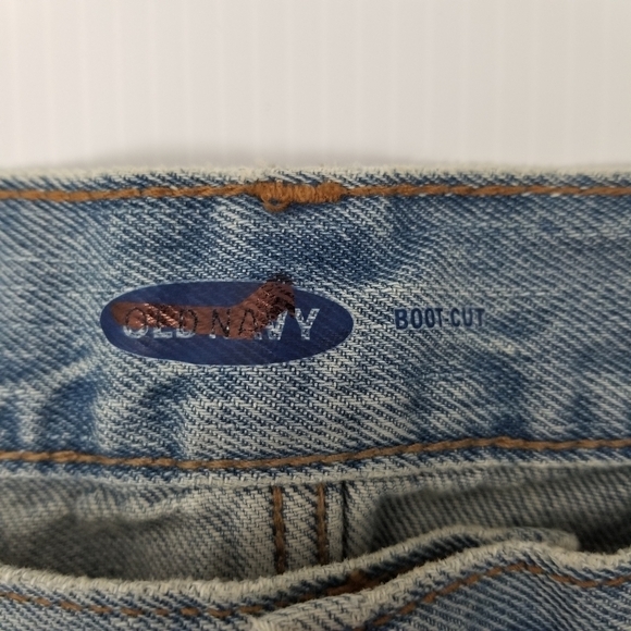 Old Navy Boot-Cut Jeans - Picture 5 of 10